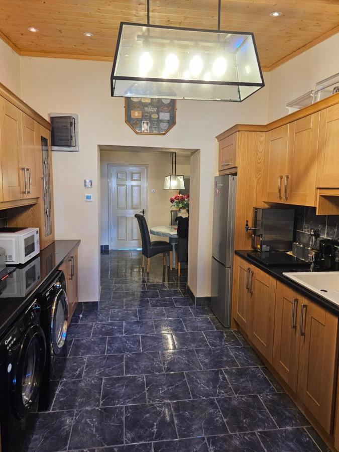 Apartamento Baron Park House Clonmel Exterior foto